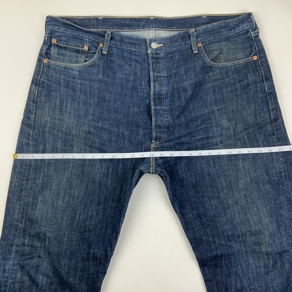 Vintage Levi’s 501 High Waist wedgie fit Jeans - Picture 5 of 8